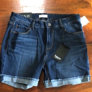 NWT Kenzie Jean shorts